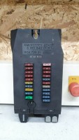 W903-Sicherungskasten vorne.jpg