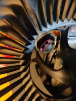 Lager oben mit dem Spiegel