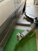 Adapter Aufnahmen W906 vorn Dorn hinten Halbschale.jpeg